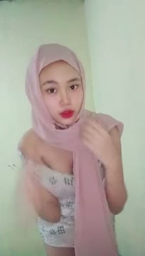 Jilbab horny di kamar 360).mp4