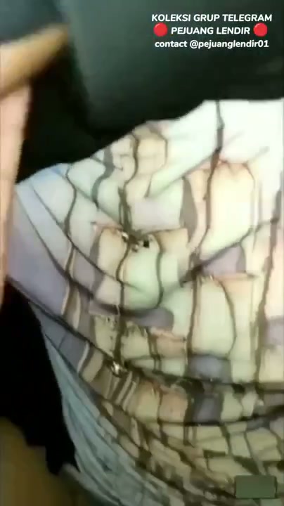 Ukhti panik crot dalam.mp4