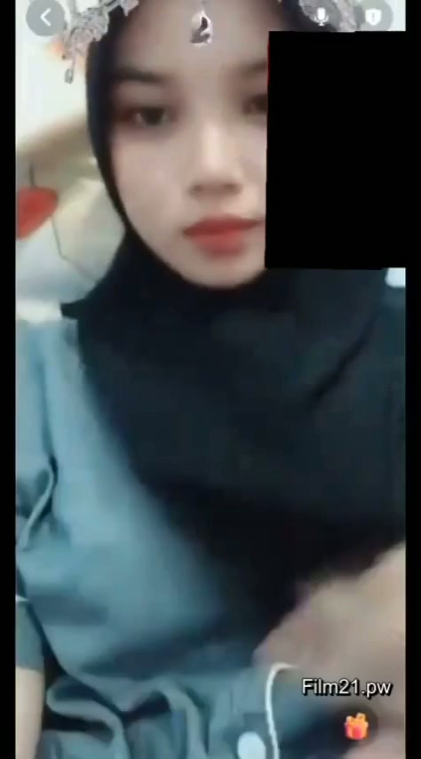 vcs hijab pink di livu .mp4