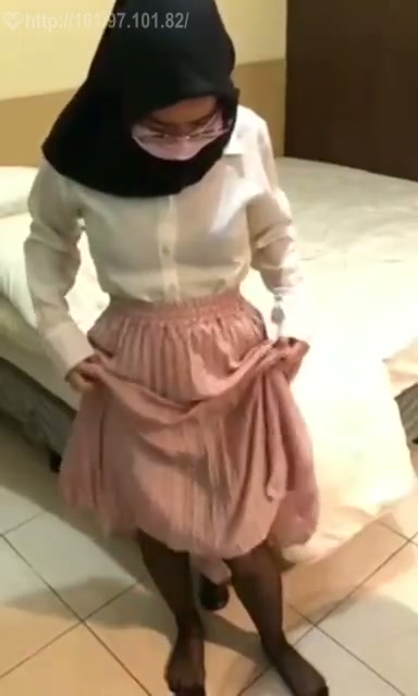 Bokep Jilbab Hot Kacamata dan Lingerie – Ruang Bokep-Jilbab Hot Kacamata da
