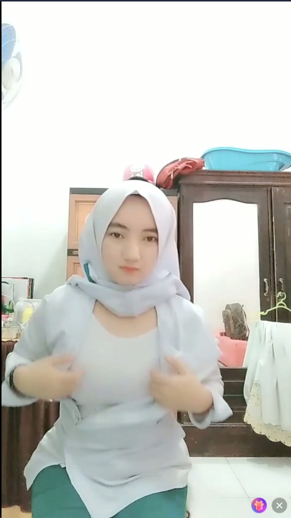 PERAWAT HIJABERS MONTOK LONG DURASI!