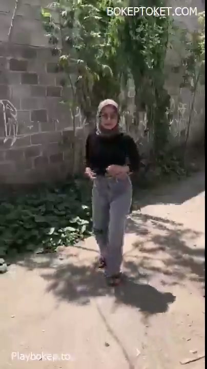 Jilbab Melakukan Ini Dengan Sukarela – BOKEPTOKET.mp4