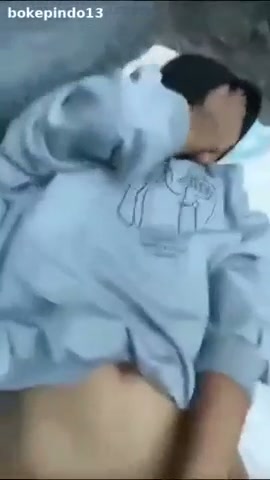 Jilbab keluar didalam