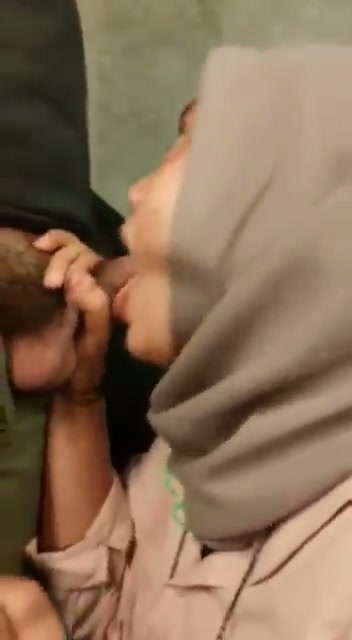 Pacar Hijab Jago Sepong Crot Dimuka