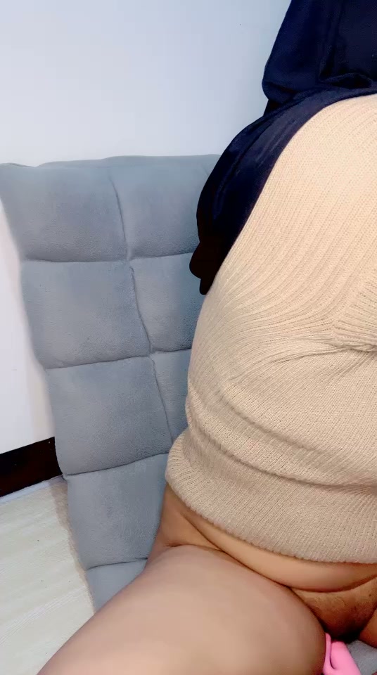 2024-04-02-141233 Caca Hijab ID: 2611054 Papaya Live – duniastreaming(dot)fun